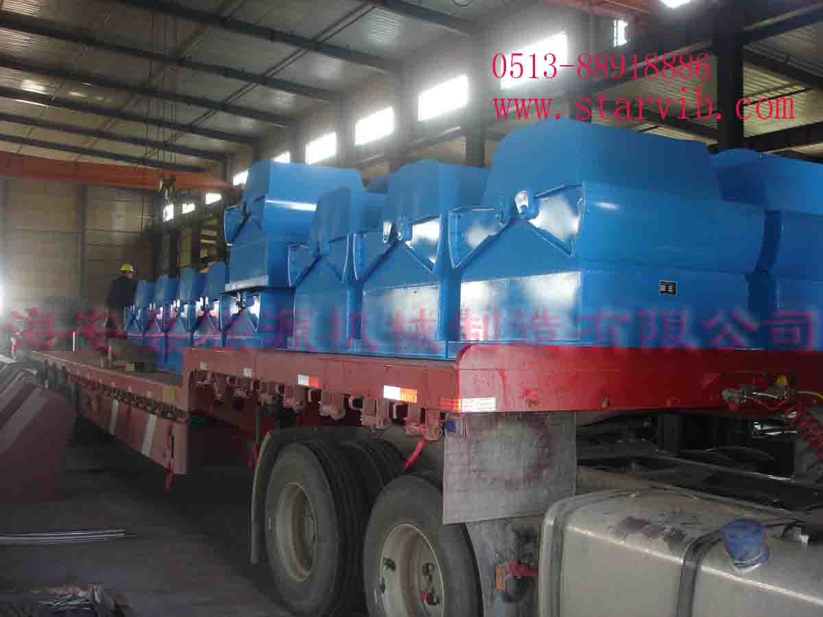 聯(lián)源公司生產(chǎn)的雙開(kāi)弧門(mén)卸料器成功發(fā)貨